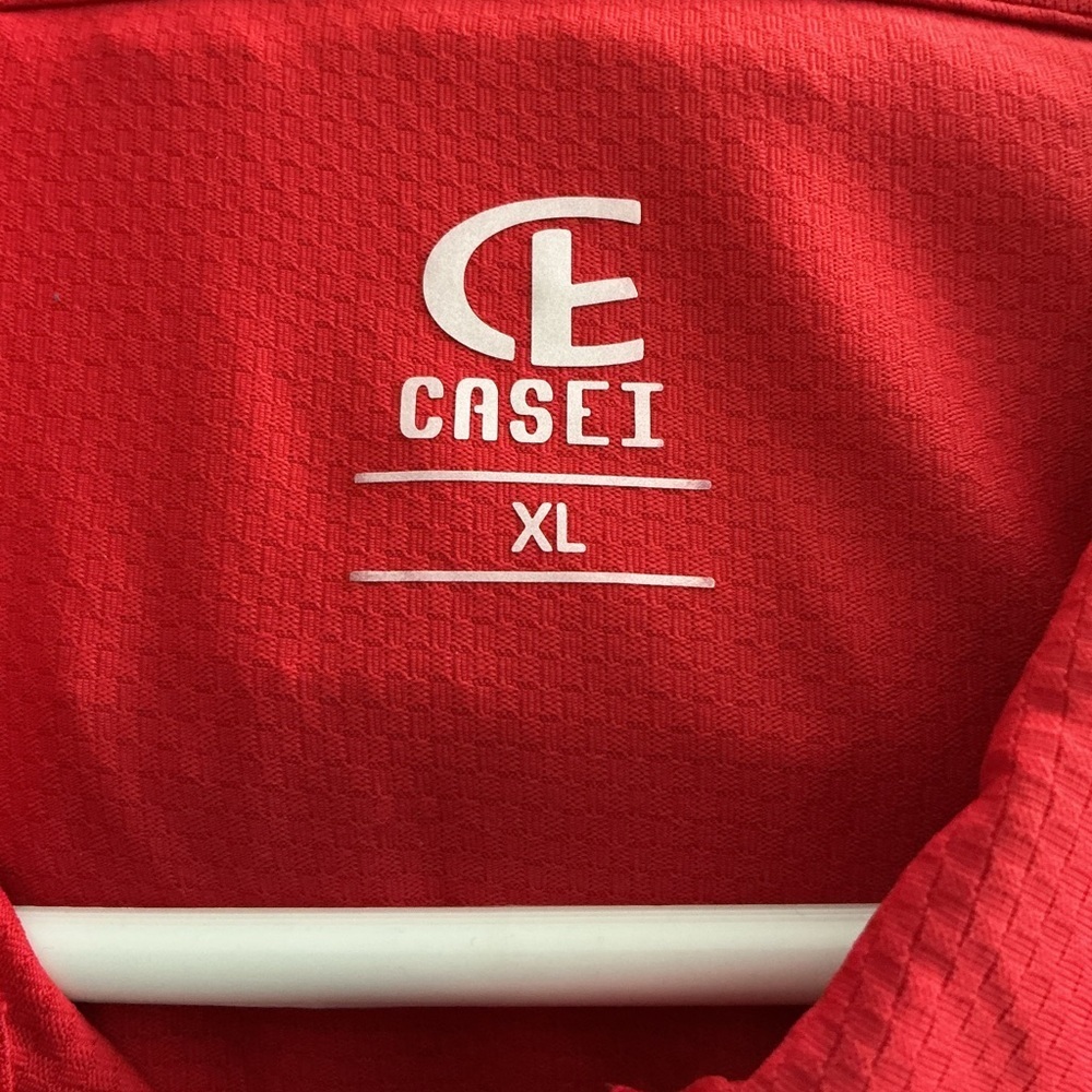 ⛳️ Women’s Red Long Sleeve Golf Shirt - XL - Picture 5 of 7